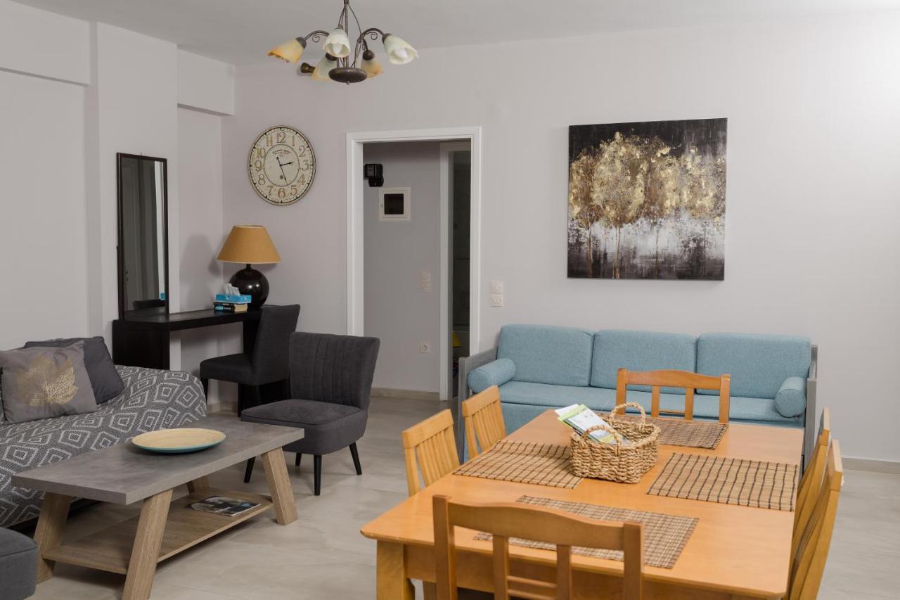Punda 4 Seasons Apartment Diakopto Ngoại thất bức ảnh